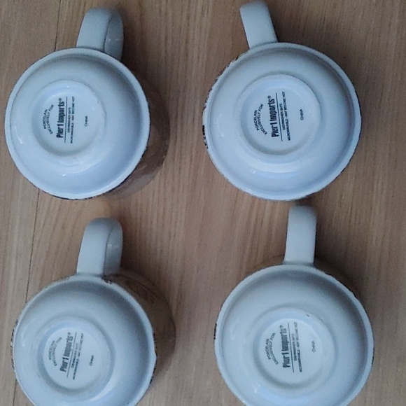 3/$40 4 Paris Cups with Stand - Picture 4 of 4